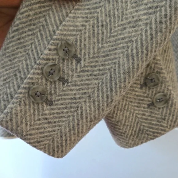 Vineyard Vines Women's Wool Herringbone Gray and White Blazer sz 00